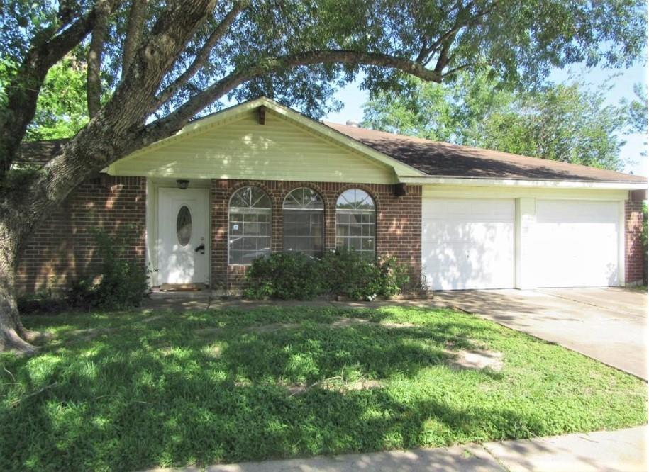 2502 Corral Trail, Friendswood, TX 77546 House Rental in Friendswood