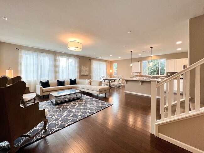 Foto del edificio - Modern Four-Bedroom Napa Home