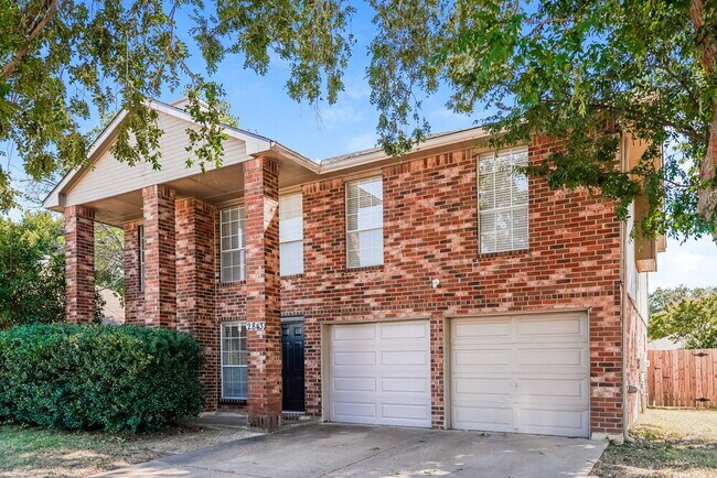 Foto del edificio - 2843 Red Oak Dr