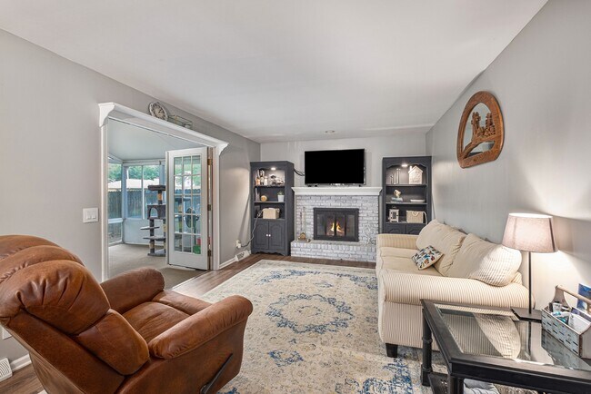 Foto del edificio - 1269 Banbury Ave NE