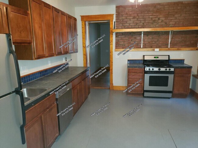 Foto del edificio - 513 Holmes St