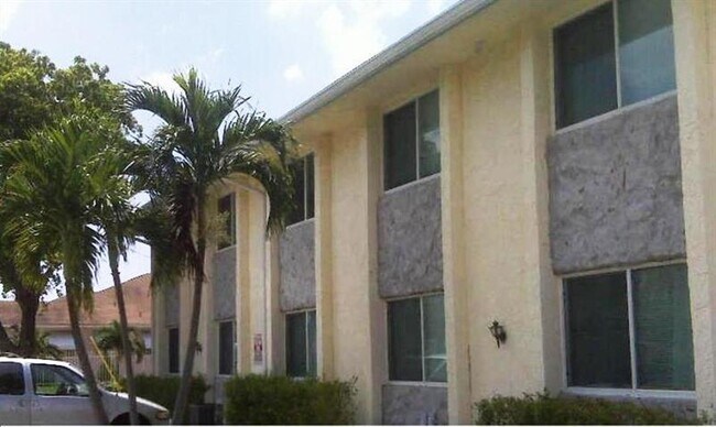 Foto del edificio - 724 NE 4th St