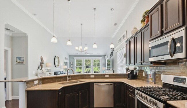 Foto del edificio - Spacious 4BR House in Okatie