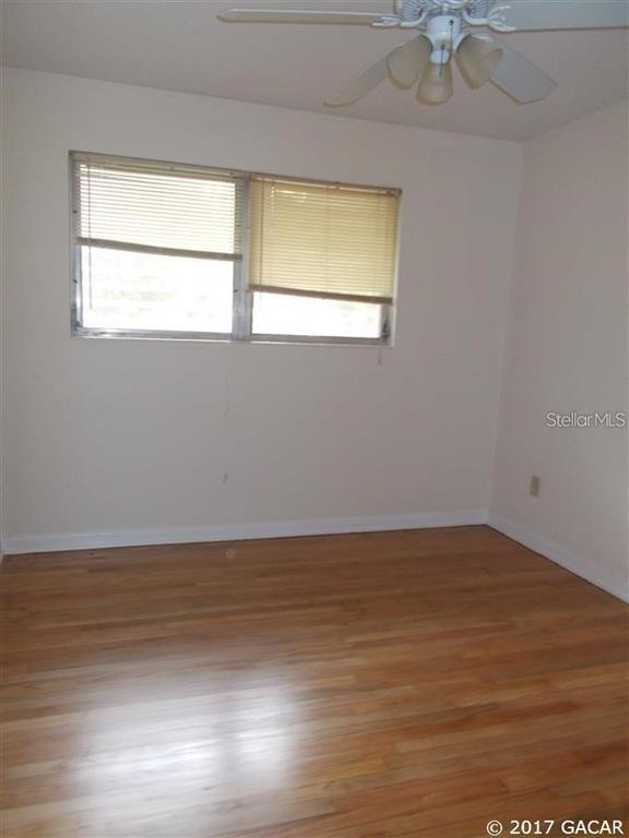 Building Photo - 413 NW 36th St