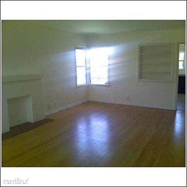 Foto del edificio - 4701 E Colorado St