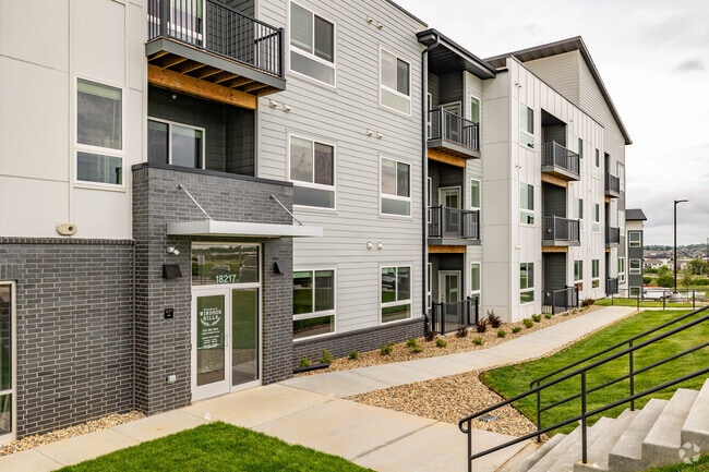 Building Photo - Windsor Hills
