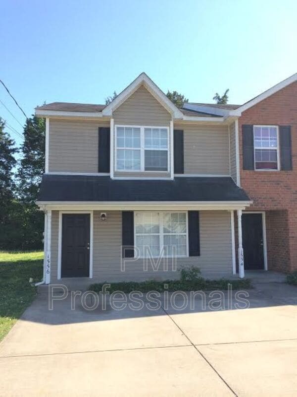 1556 Chariot Dr, Murfreesboro, TN 37130 House Rental in Murfreesboro