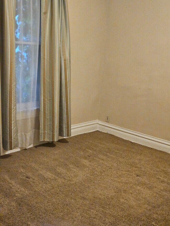 Foto del edificio - 1188 S Logan St