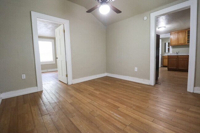 Foto del edificio - 2018 W Easton Ct