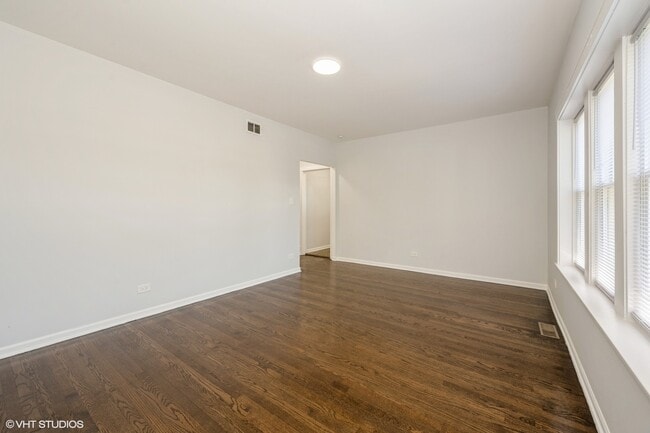 Building Photo - 6148 W Patterson Ave