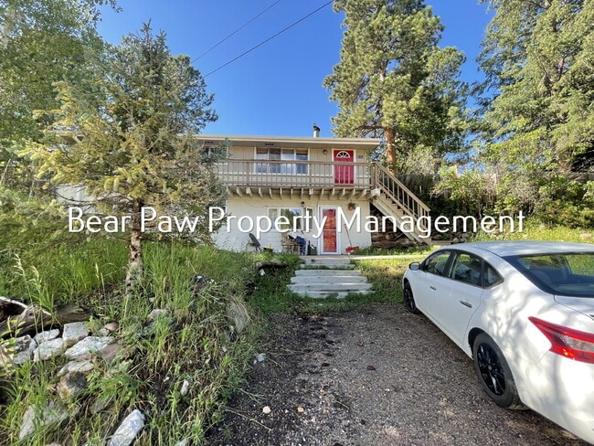 Cute upper level duplex in Kittredge!! - Cute upper level duplex in Kittredge!! Apartment