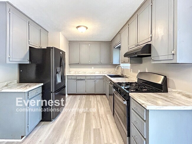 Foto del edificio - 8937 Tweeddale Dr