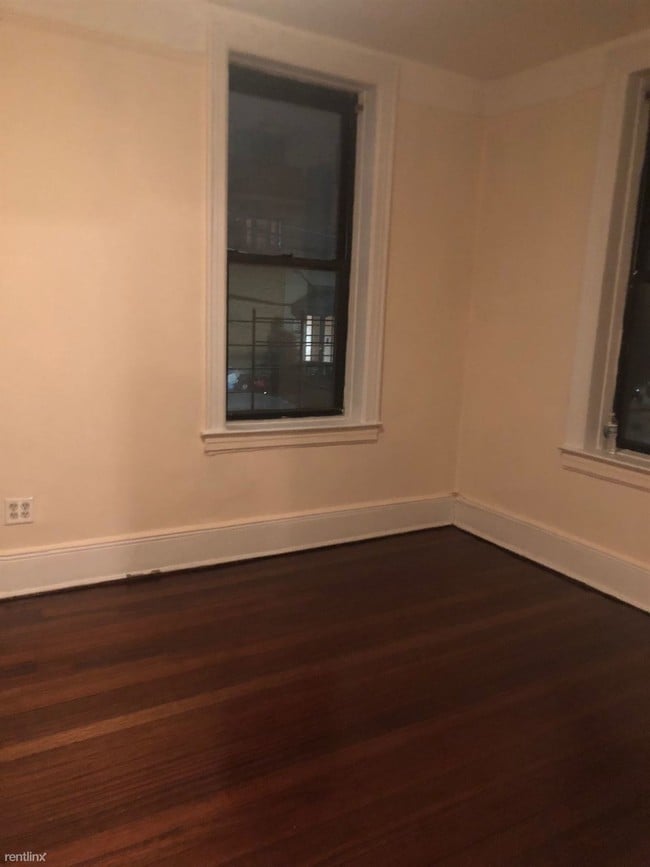 Building Photo - 2432 44th St