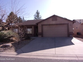 Building Photo - 6815 E Sandhurst Dr
