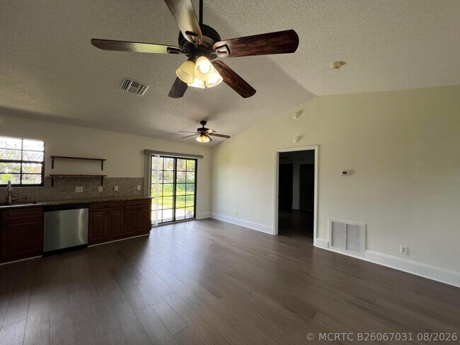 Foto del edificio - 720 3rd St SW