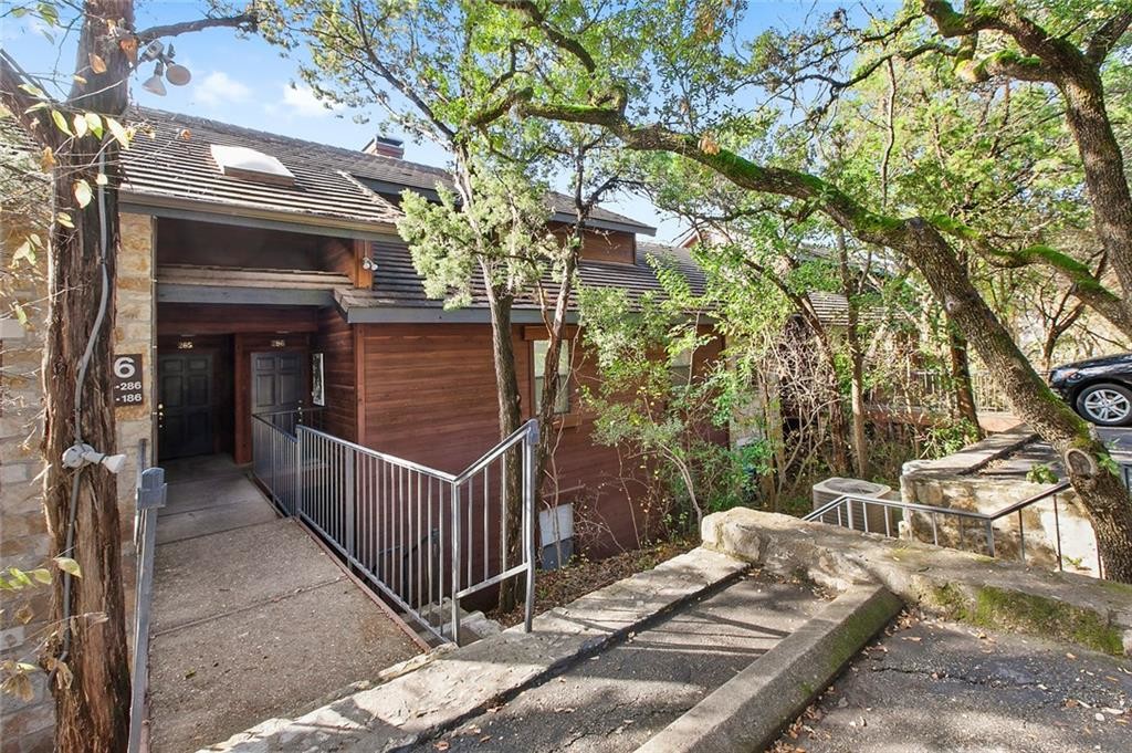Primary Photo - 4711 Spicewood Springs Rd