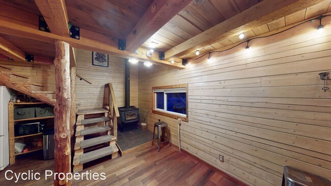 Building Photo - 2 br, 1 bath House - 478 Steamboat Landing Rd