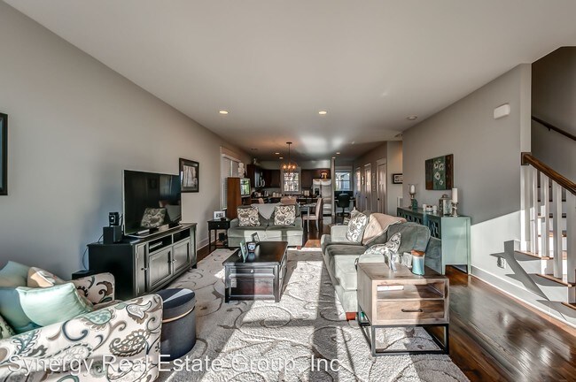 Building Photo - 3 br, 3.5 bath House - 713 Chesterfield Way
