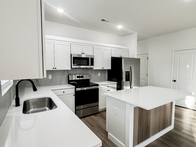 Foto del edificio - 2277 Old Furnace Rd