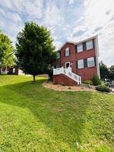 Building Photo - 1050 New Village Dr NW