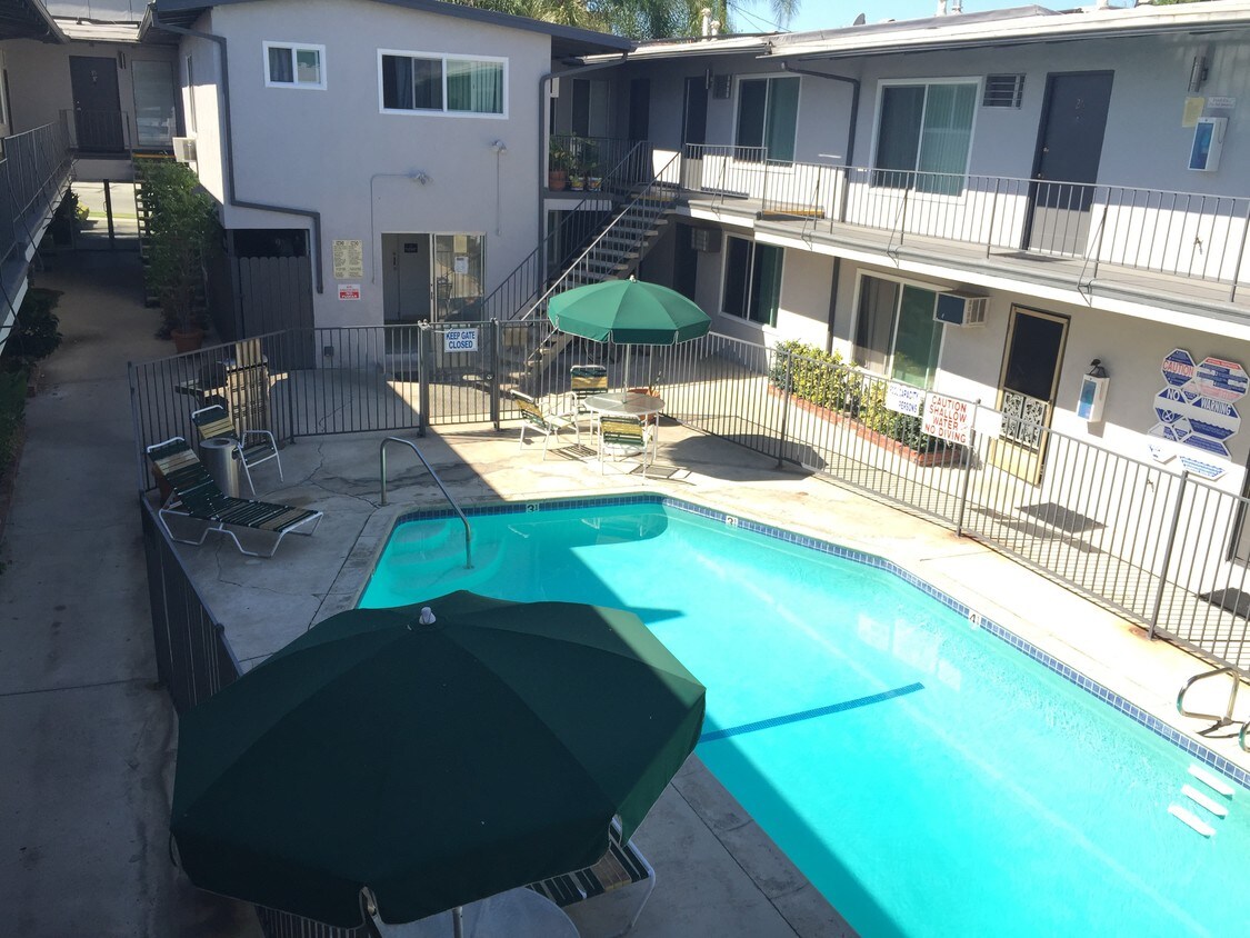 18 Apartments for Rent in Tarzana, CA WestsideRentals