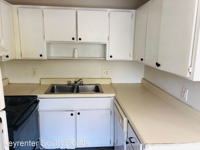 Building Photo - 2 br, 2 bath House - 1740 2nd Ave. N Apt. 202