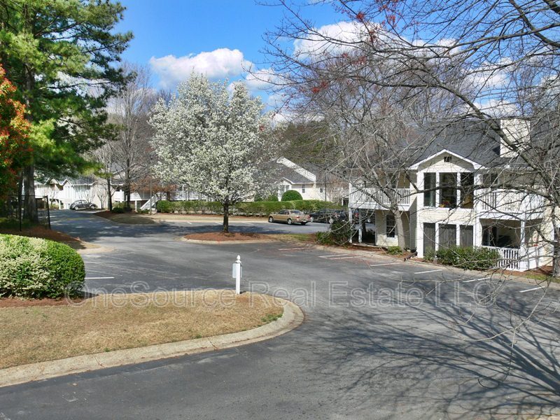 Foto principal - 1709 Augusta Drive