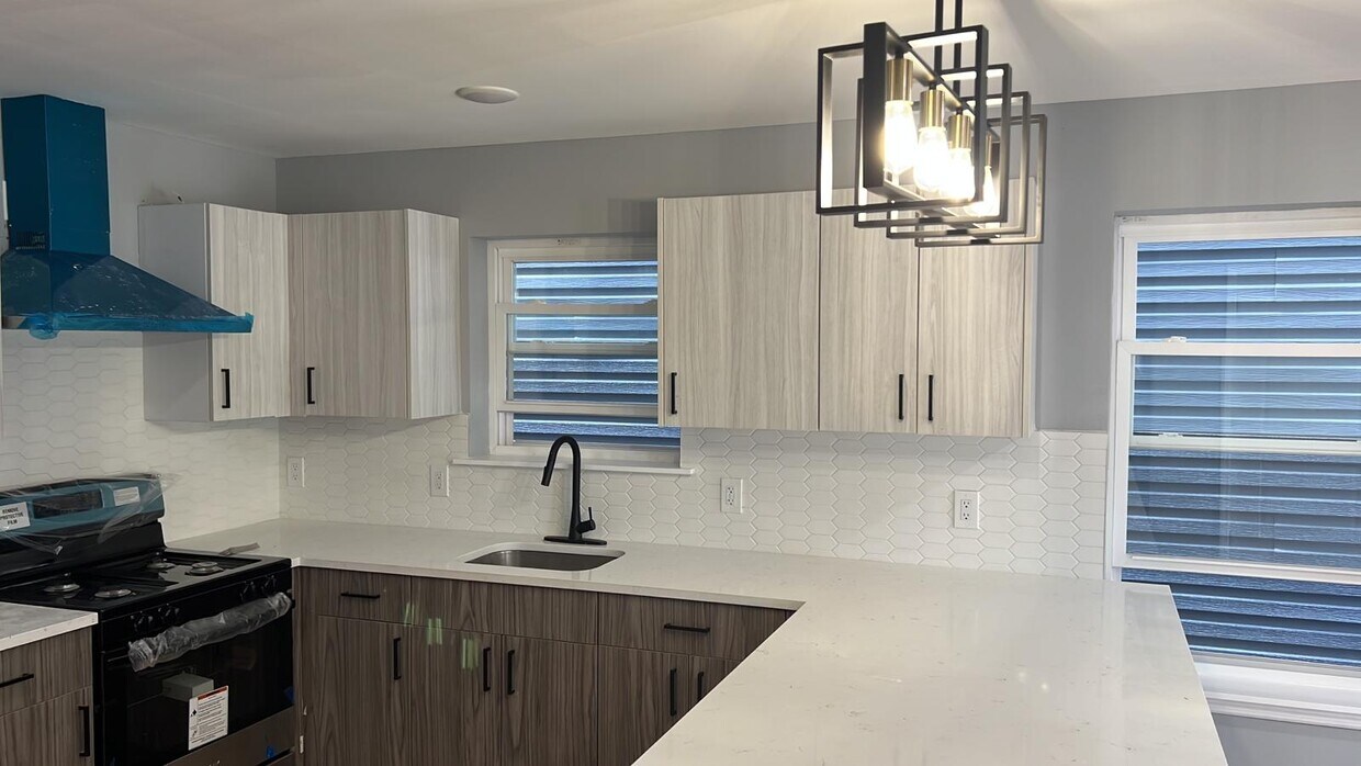 Foto principal - 581 Bergen St