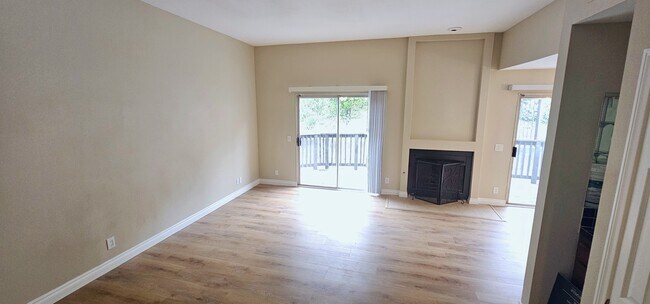 Foto del edificio - 3800 Stocker St