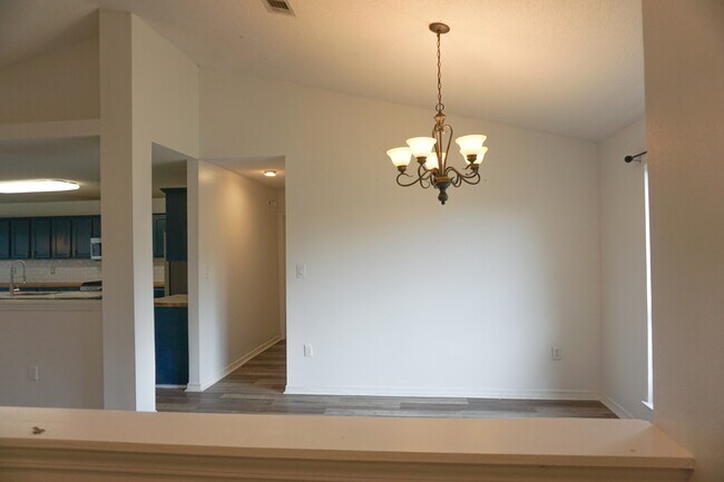 Building Photo - 6333 Havenmist Ln