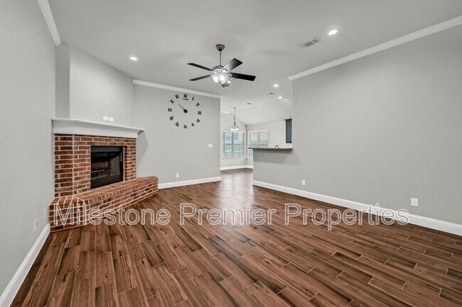 Foto del edificio - 3418 Ballam St
