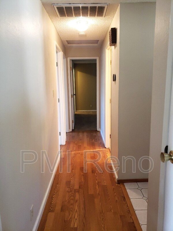 Foto del edificio - 2982 Caballo Dr