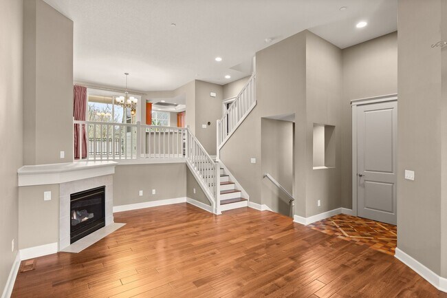 Foto del edificio - Luxury 3-bedroom, 3.5 Bath Row Home for Rent in Villebois Village Center