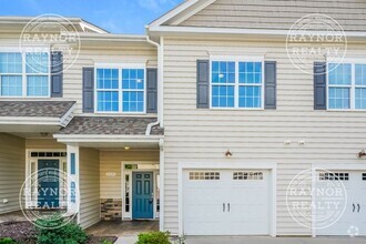 Building Photo - 320 Sugar Maple Ave