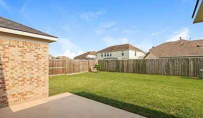 Foto del edificio - 5914 Rosemary Circle