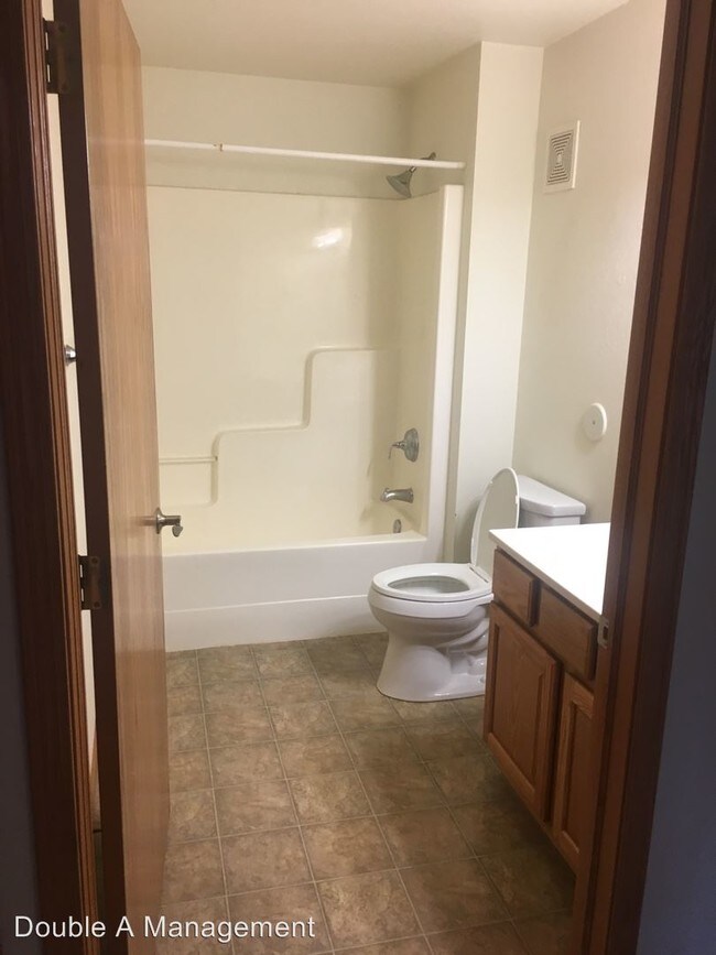 Foto del edificio - 3649 Canterbury Ct