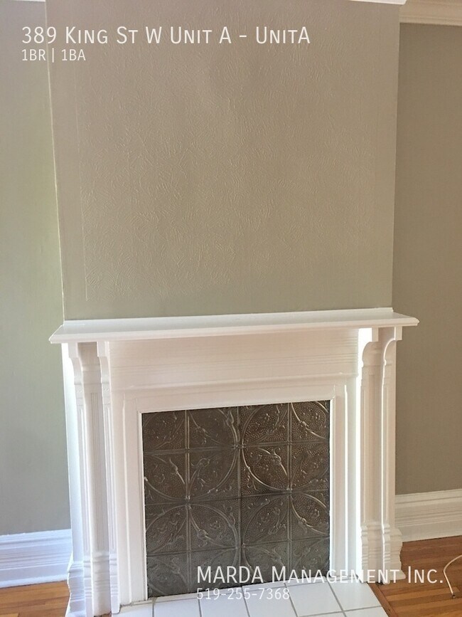 Photo du bâtiment - GORGEOUS MAIN FLOOR 1 BED/1 BATH VICTORIAN APT IN DT CHATHAM + HYDRO