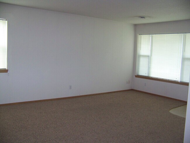 Foto del edificio - 312 Hidden Acres Dr NW