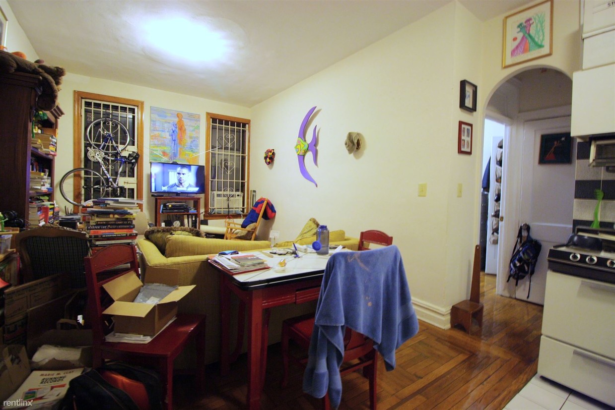 Primary Photo - 419 14th St