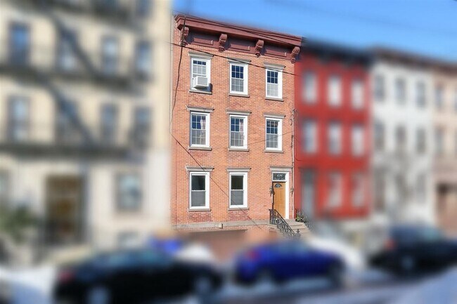 Foto del edificio - 626 Park Ave