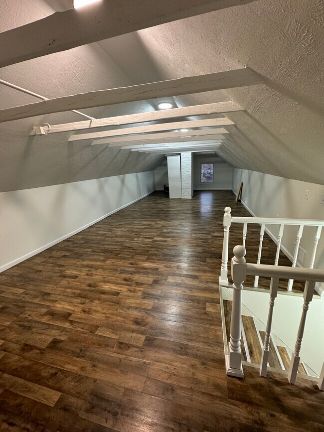Foto del edificio - 284 E Hudson St