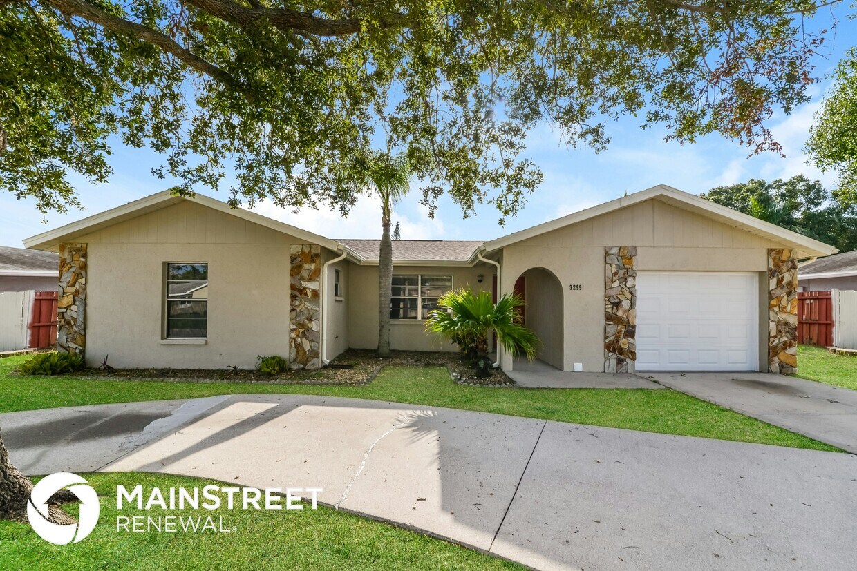 Foto principal - 3299 Lalani Blvd