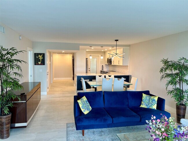 Foto del edificio - 3051 N Course Dr