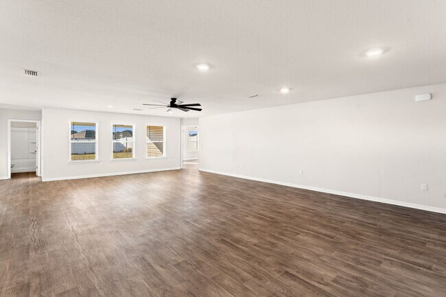 Foto del edificio - 152 Ryder Ln