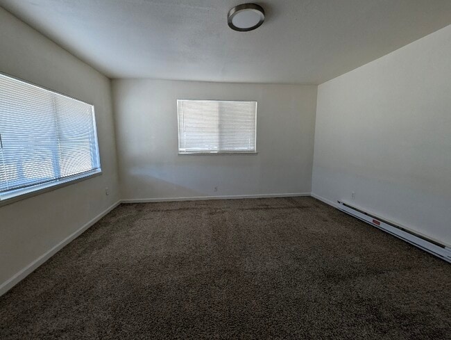 Building Photo - 2455-24V6 V-6 Rd