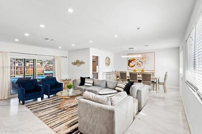 Building Photo - 3 br, 2 bath House - 3719 W Park Rd # Na