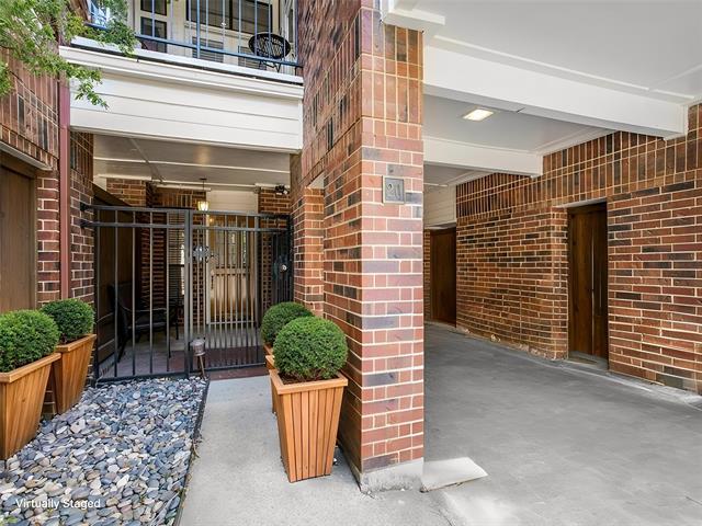 Foto del edificio - 3235 Cole Ave