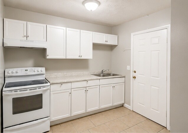 Foto del edificio - 2862 W 1st St