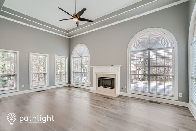 Building Photo - 301 Little Gem Court