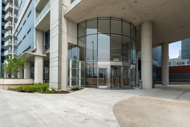 Foto del edificio - 340 E Randolph St